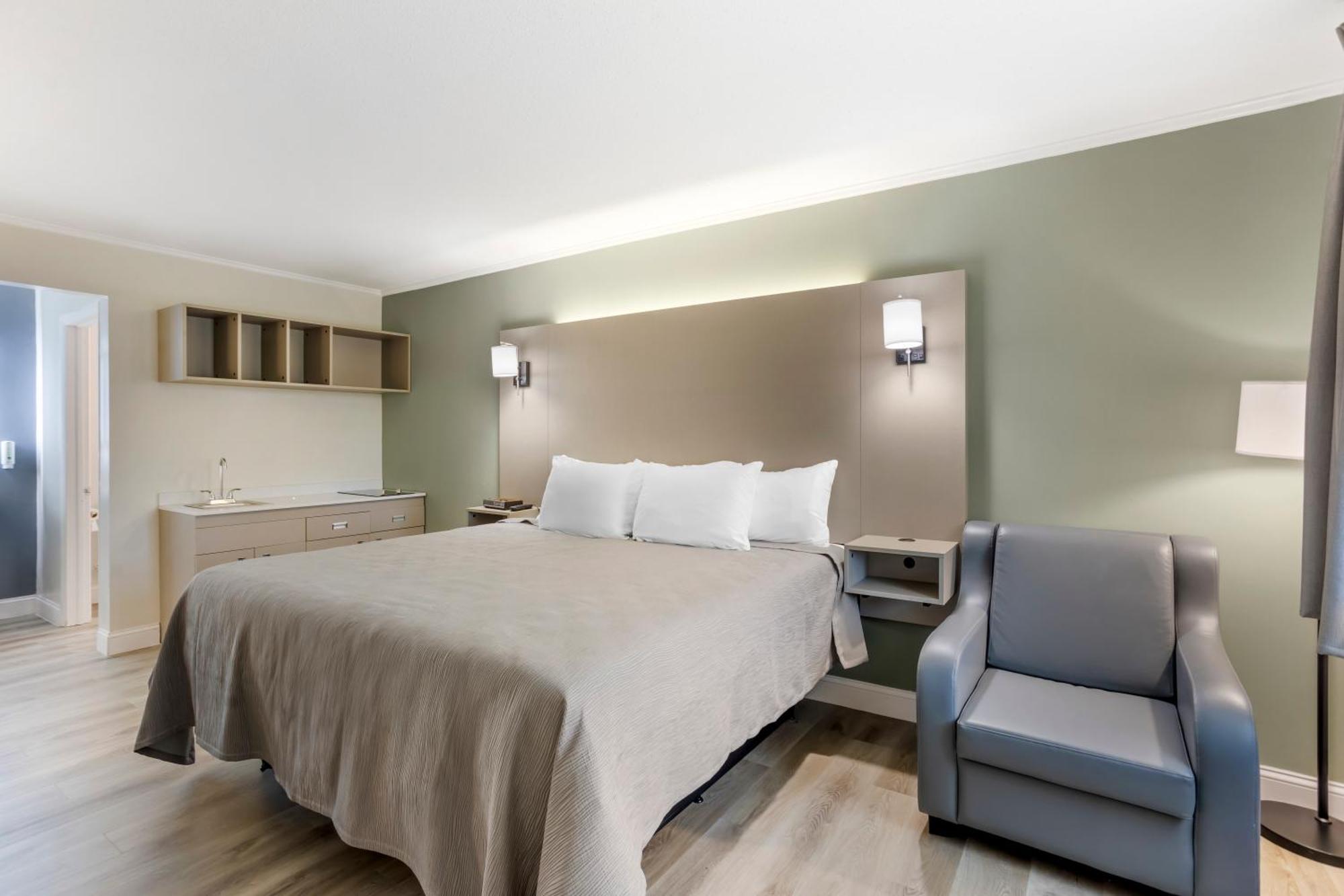 Quality Inn Smoketown  Екстер'єр фото