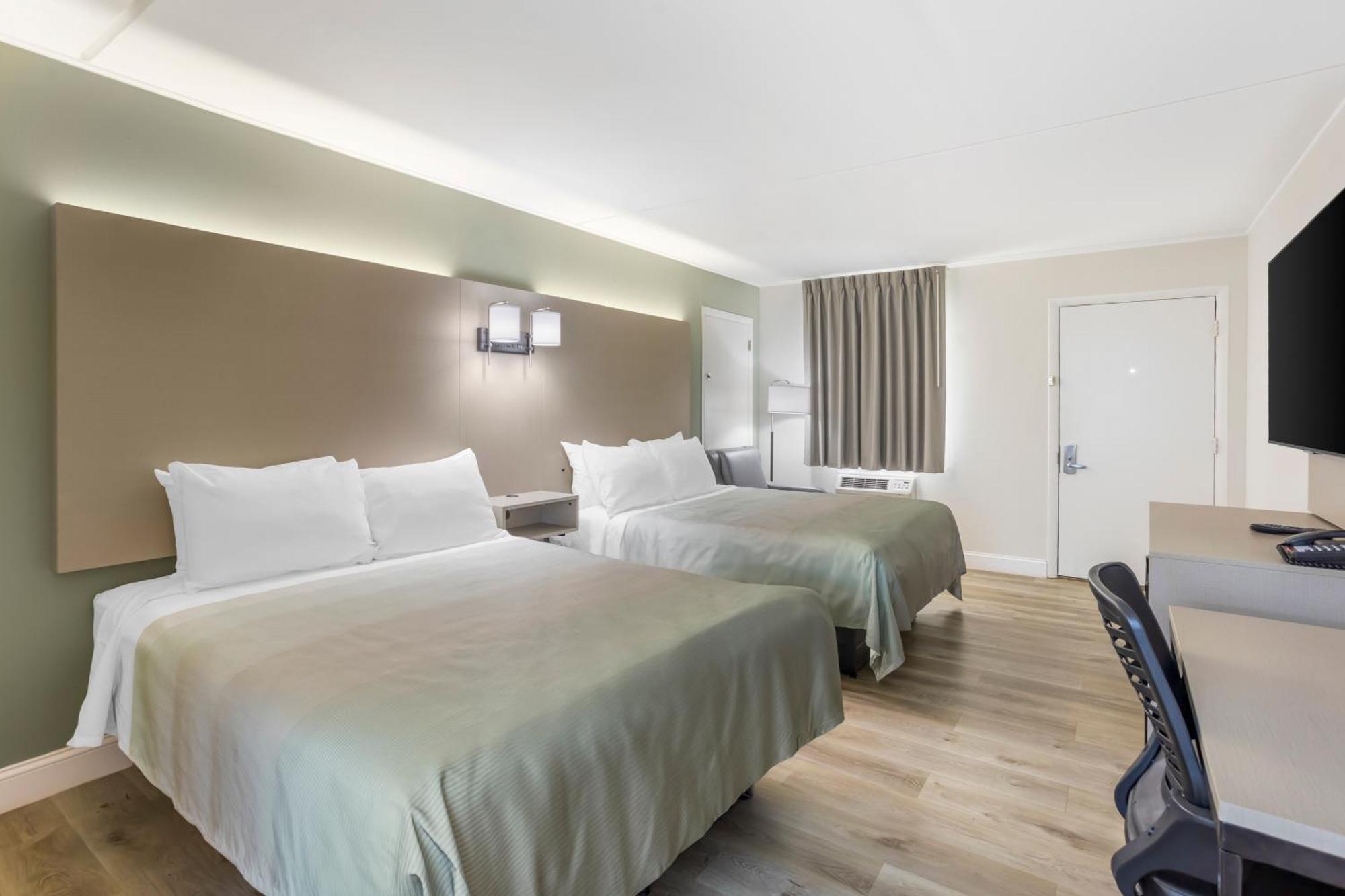 Quality Inn Smoketown  Екстер'єр фото